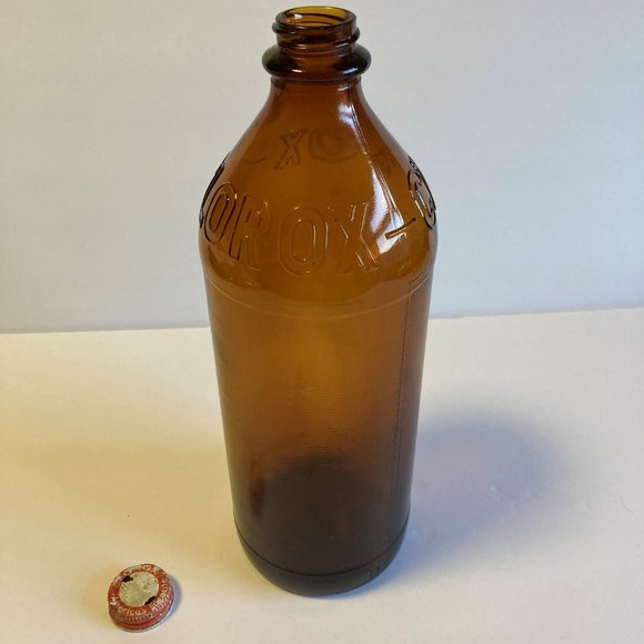 Vintage Antique C-L-O-R-O-X 16oz. Brown Glass Bottle - Picture 2 of 9
